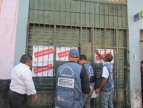 Cierran más de 90 locales de Lima por incumplir norma que limita venta de licor