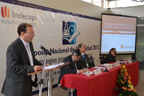 Sistema de certificación de empresas promoverá una mayor competencia, afirma Indecopi