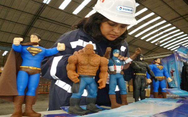 Sunat incautó 17 toneladas de juguetes chinos de contrabando con registros sanitarios falsos