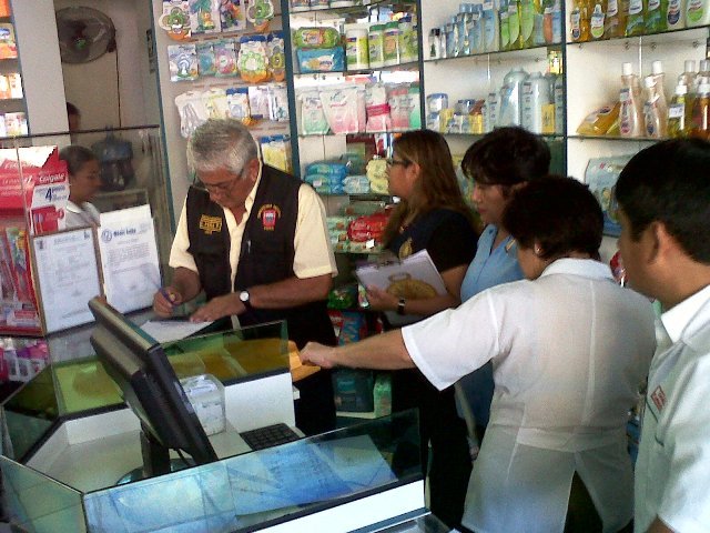 Farmacias y boticas están obligadas a exhibir lista de precios | RPP NOTICIAS